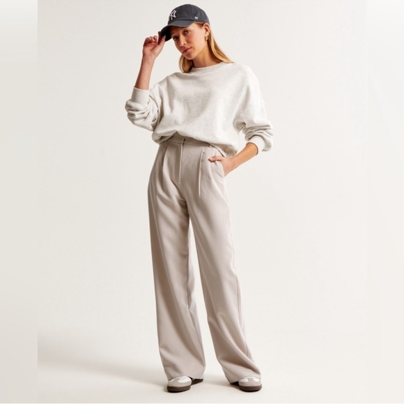 Abercrombie & Fitch Pants - Abercrombie Sloane Tailored Pant 25 0 L Tall wide leg Trousers ivory old money